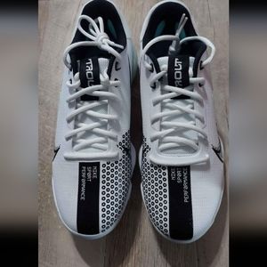 Mens baseball cleats